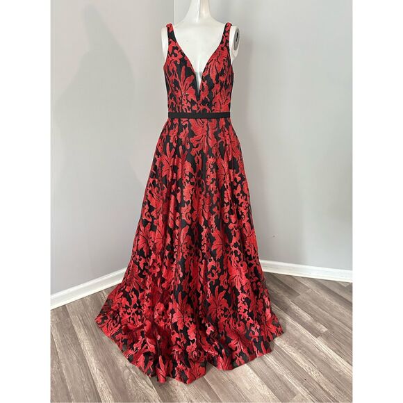 JOVANI PROM COLLECTION JVN55932 - Picture 3 of 9